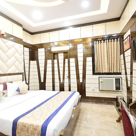Hotel Margaret, Калькутта Экстерьер фото