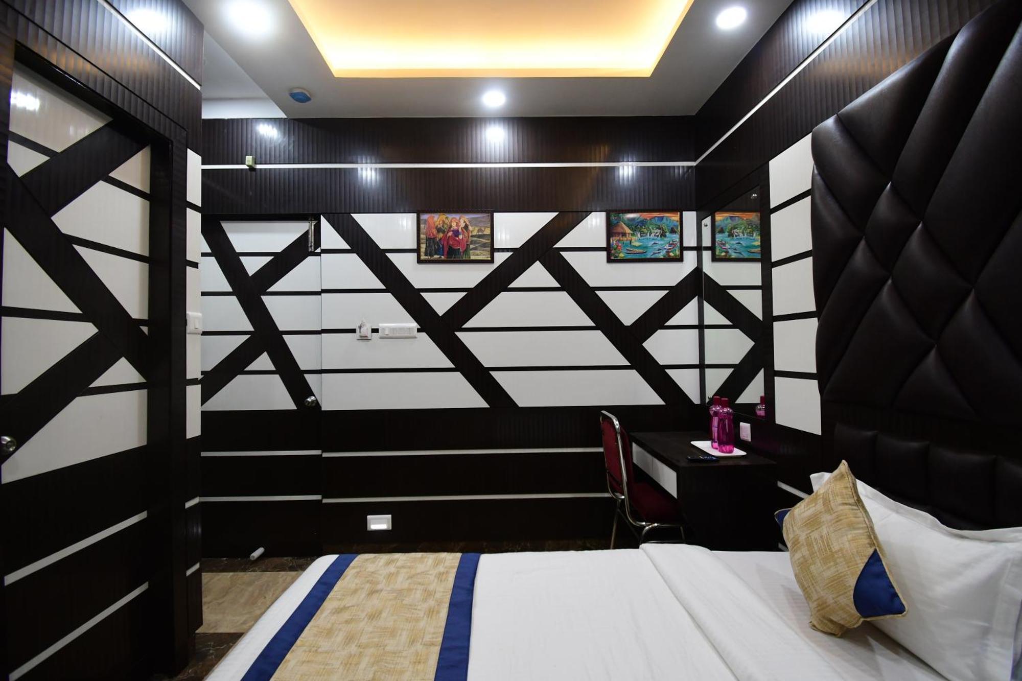 Hotel Margaret, Калькутта Экстерьер фото